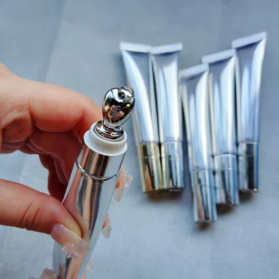 Balsam de buze cu volum instant